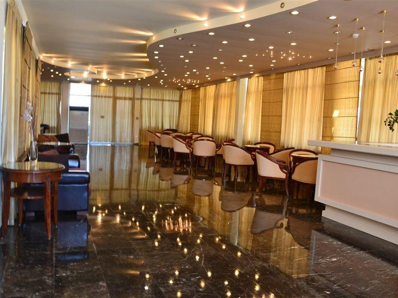 פראמה Alexandros Hotel מראה חיצוני תמונה