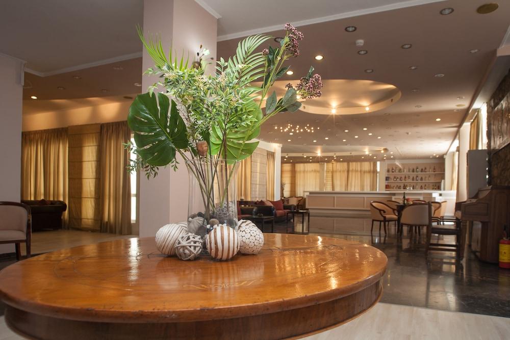 פראמה Alexandros Hotel מראה חיצוני תמונה