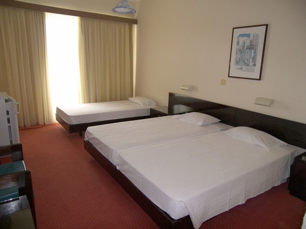 פראמה Alexandros Hotel מראה חיצוני תמונה