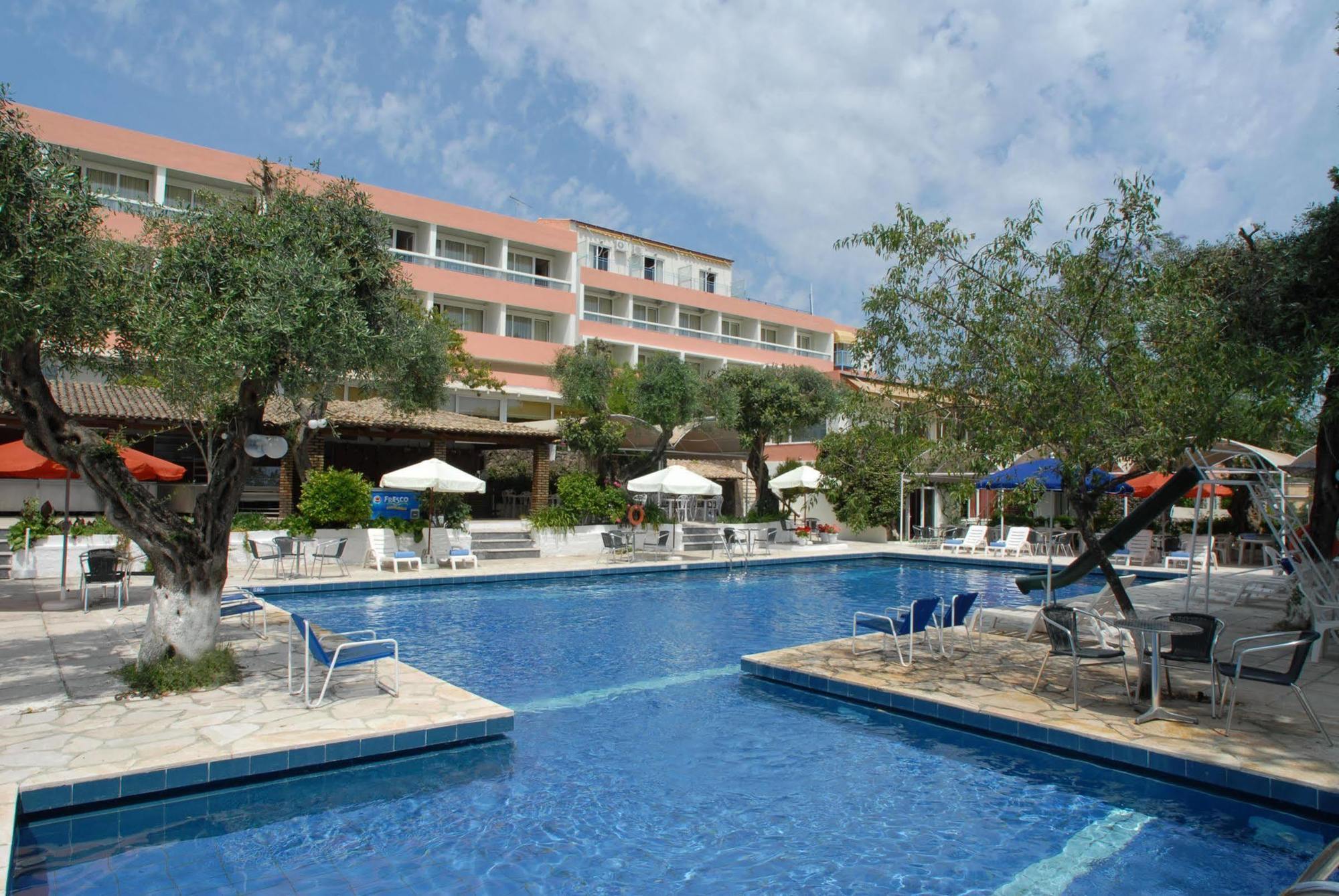 פראמה Alexandros Hotel מראה חיצוני תמונה